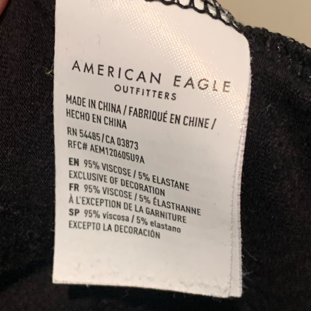 American Eagle Outfitters Black Floral Embroidered Women's Top - Picture 4 of 4
